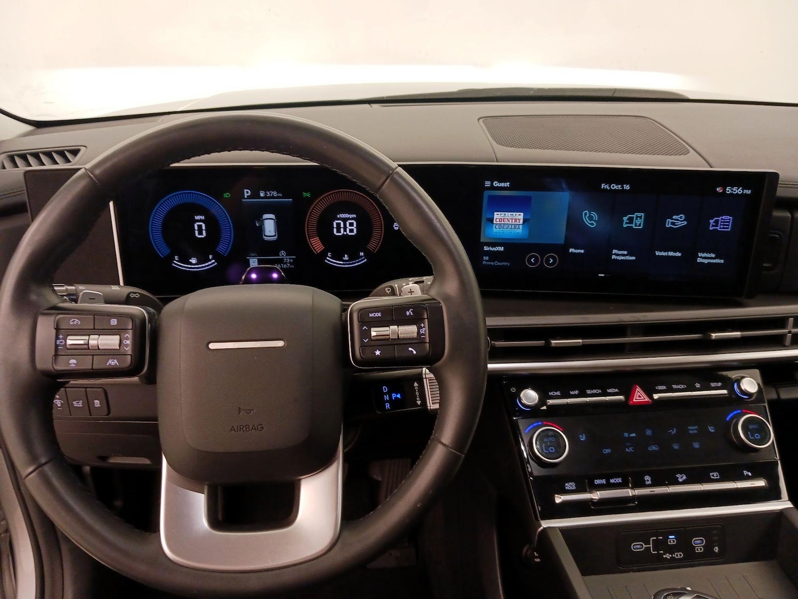 Apple CarPlay® & Android Auto™