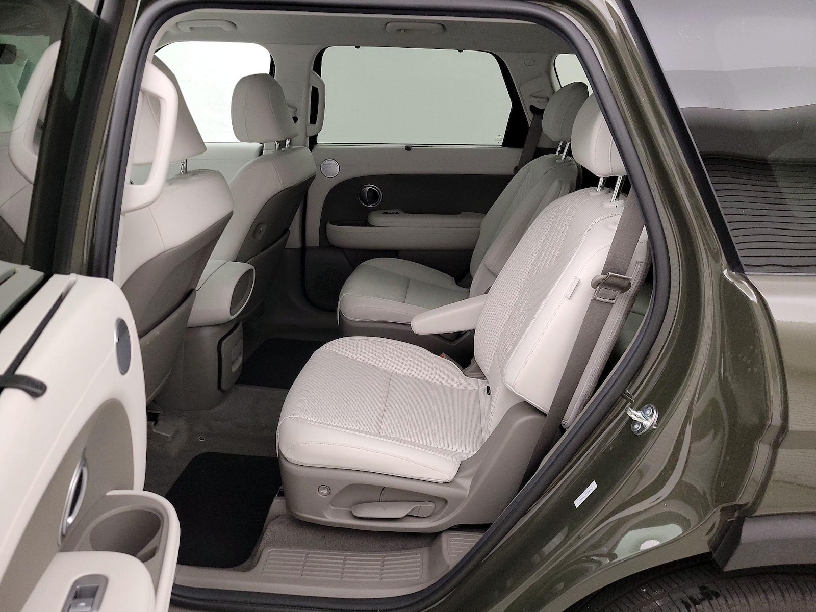 Rear Air Conditioning
