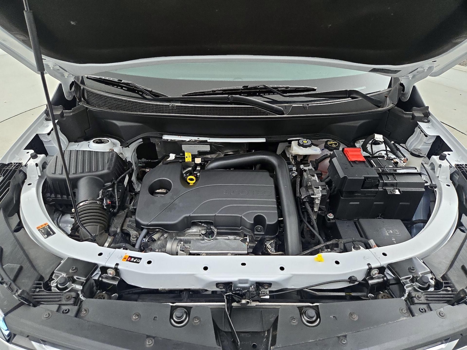 2025 Chevrolet Equinox LT - Photo 23