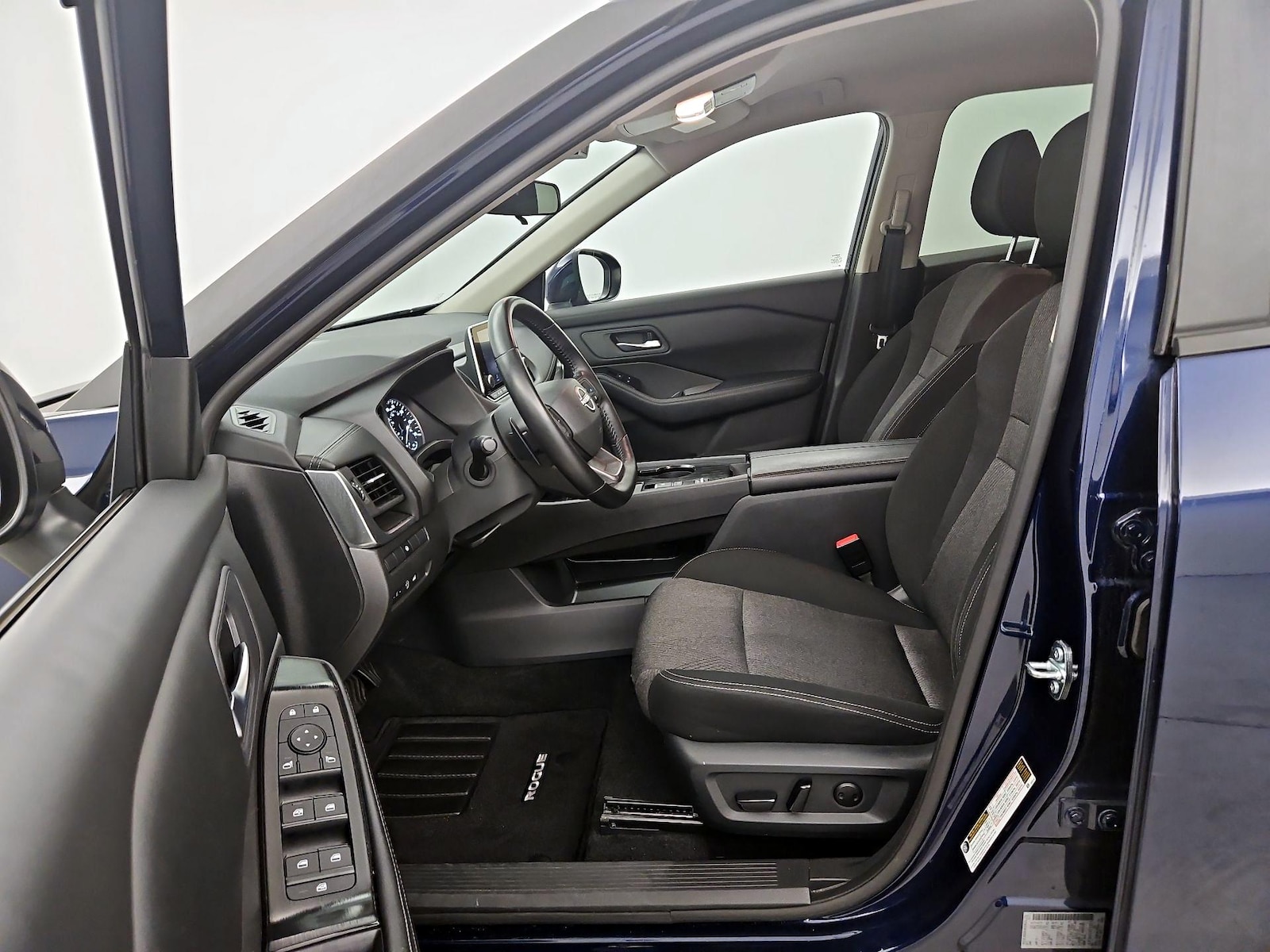 Power Seat(s) & Side Airbags