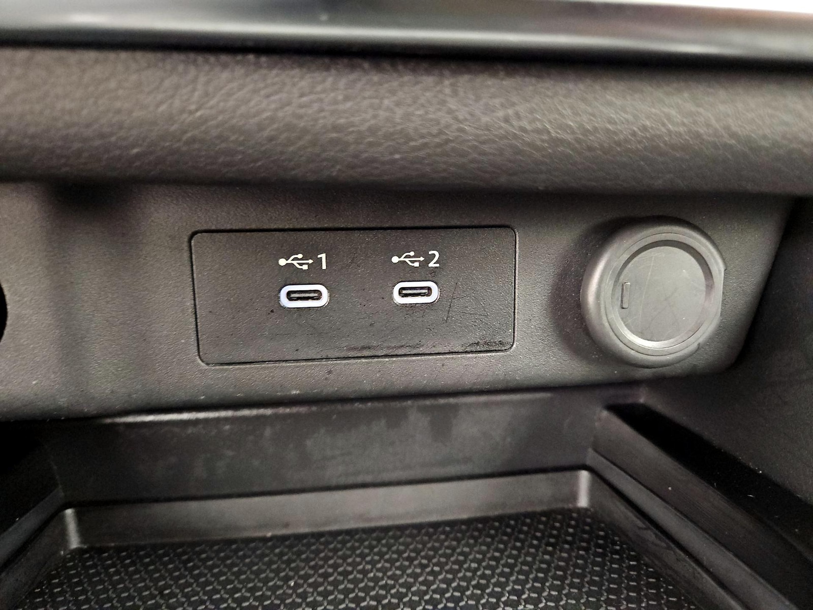 2025 Nissan Rogue SV - Photo 19