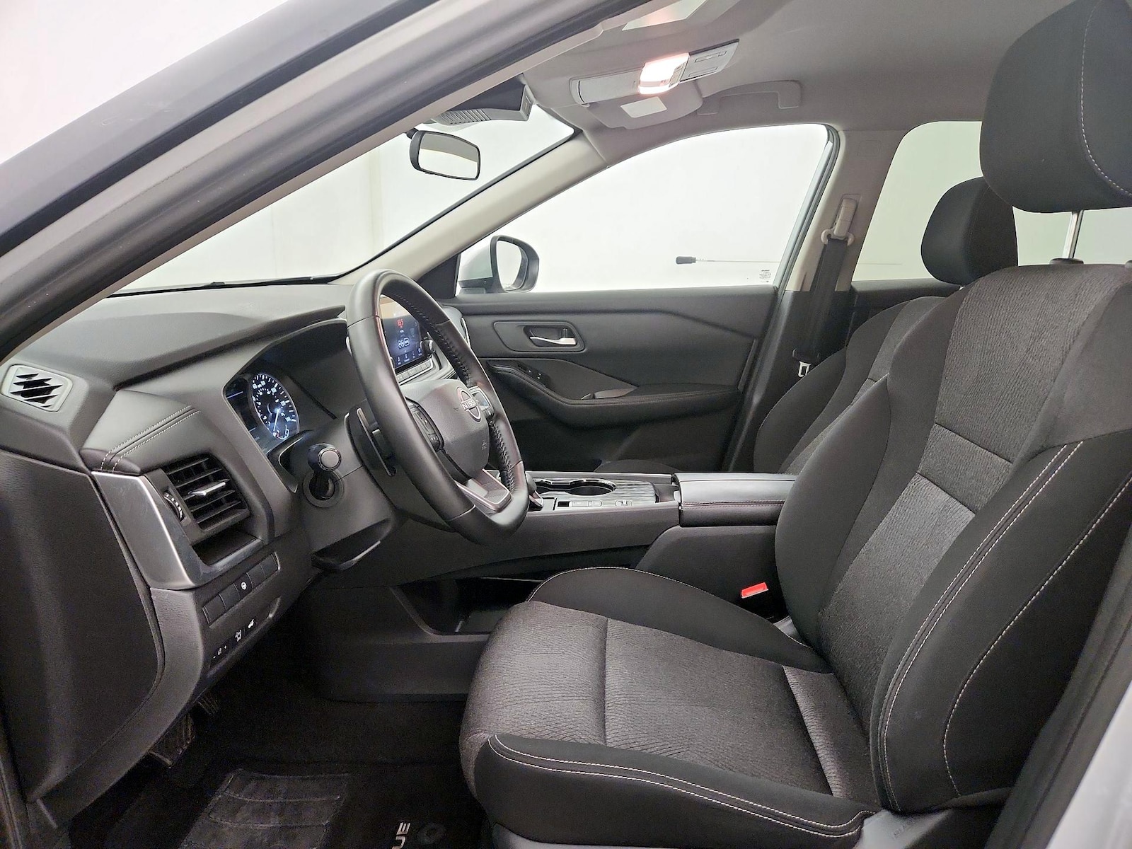 Power Seat(s) & Side Airbags