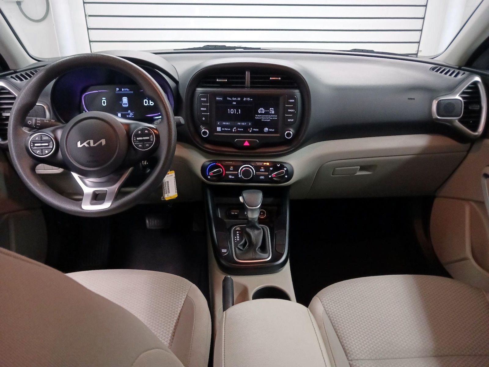 Apple CarPlay® & Android Auto™