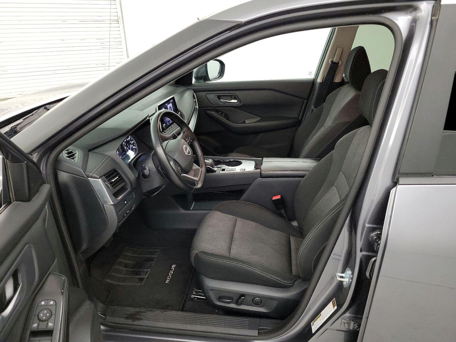 Power Seat(s) & Side Airbags