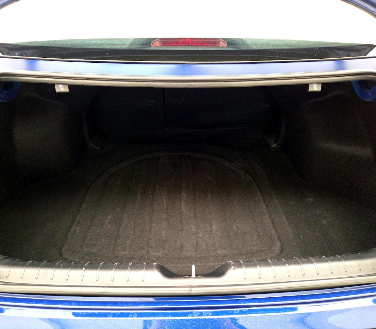 Trunk/Cargo (Seats Up)