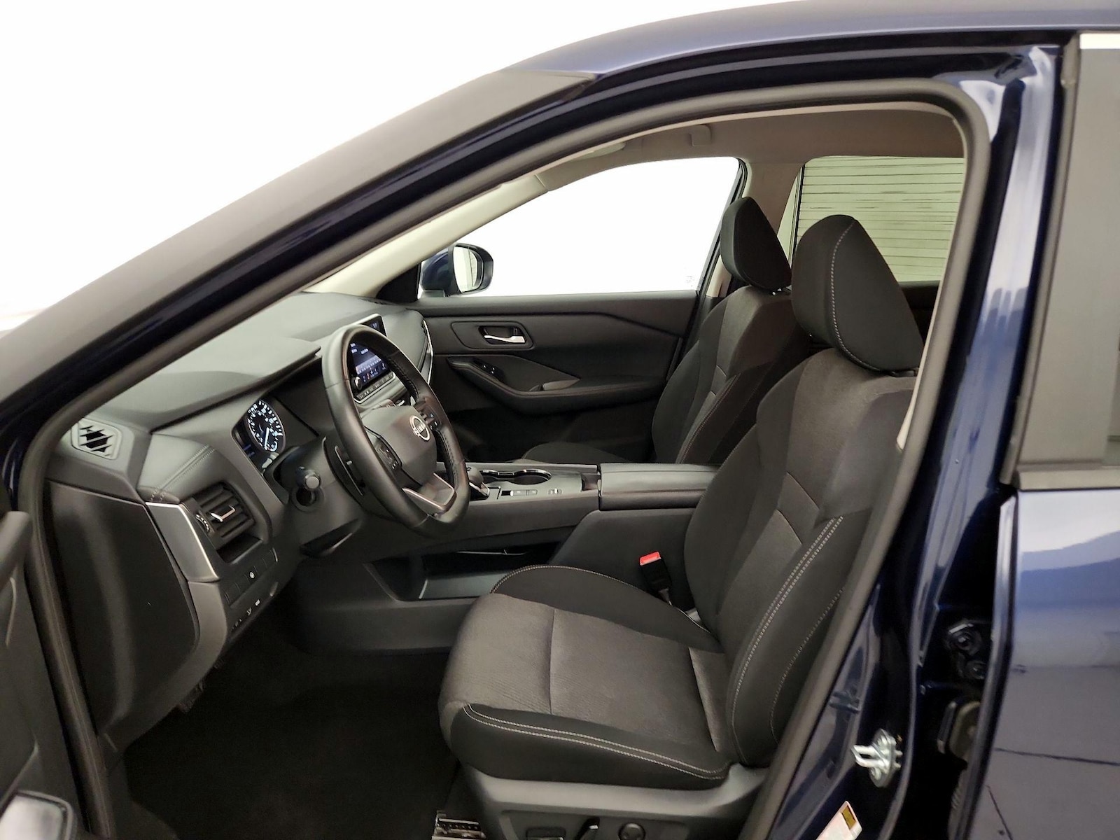 Power Seat(s) & Side Airbags