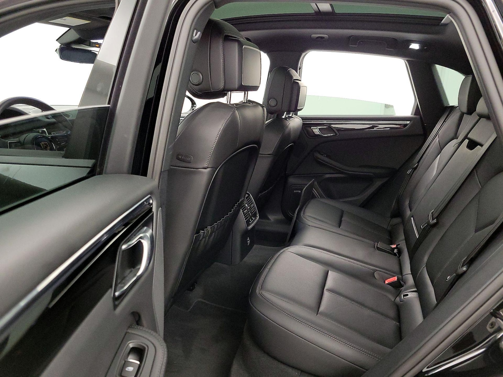 Rear Air Conditioning
