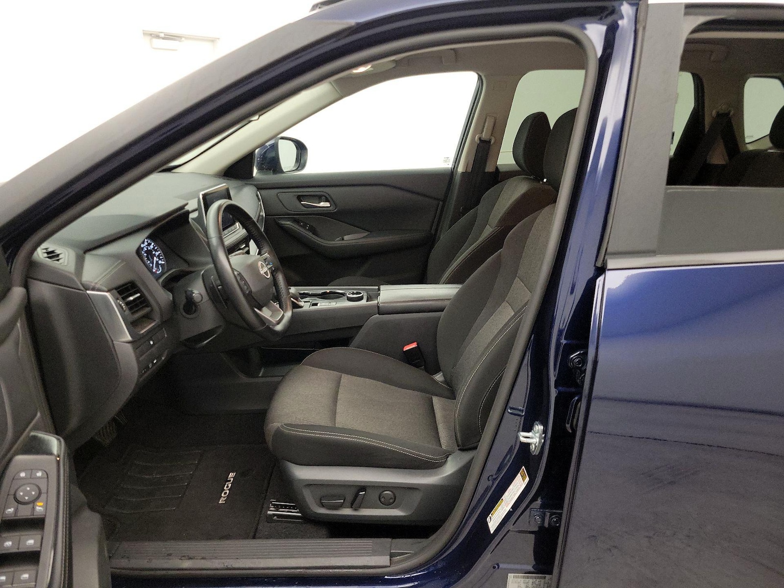 Power Seat(s) & Side Airbags