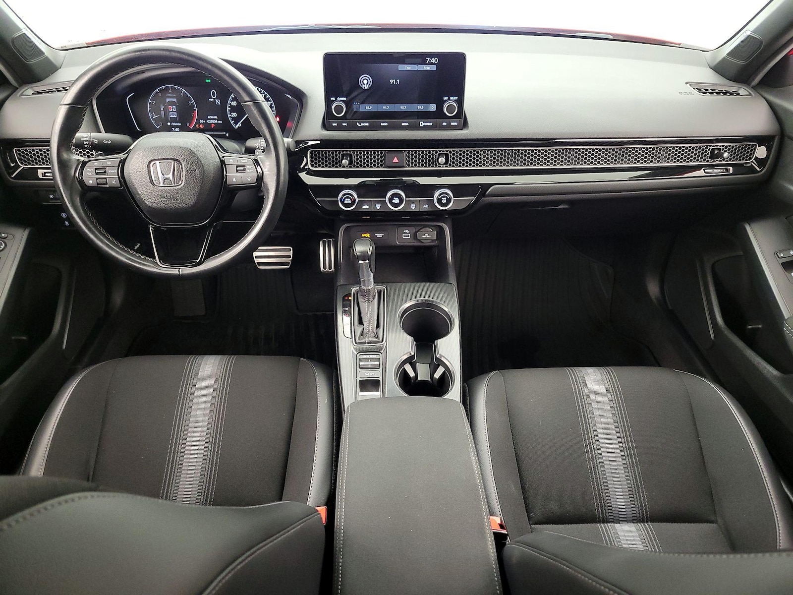 Apple CarPlay® & Android Auto™