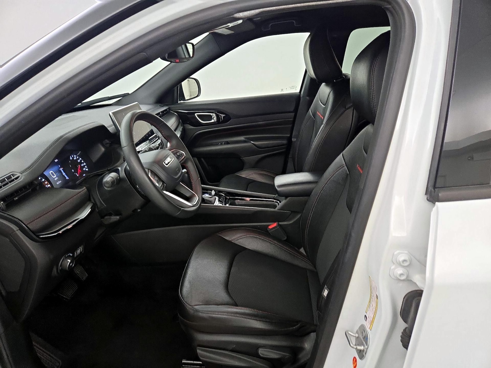 Leather Seats & Side Airbags