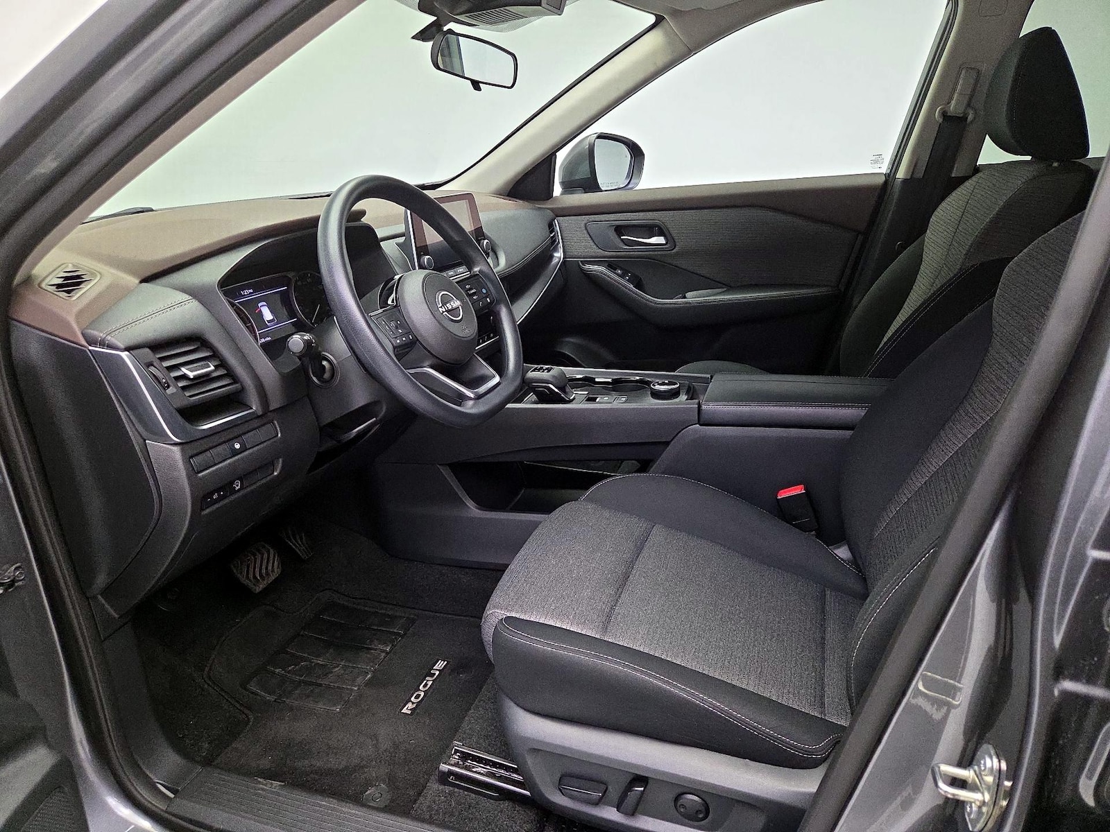Power Seat(s) & Side Airbags