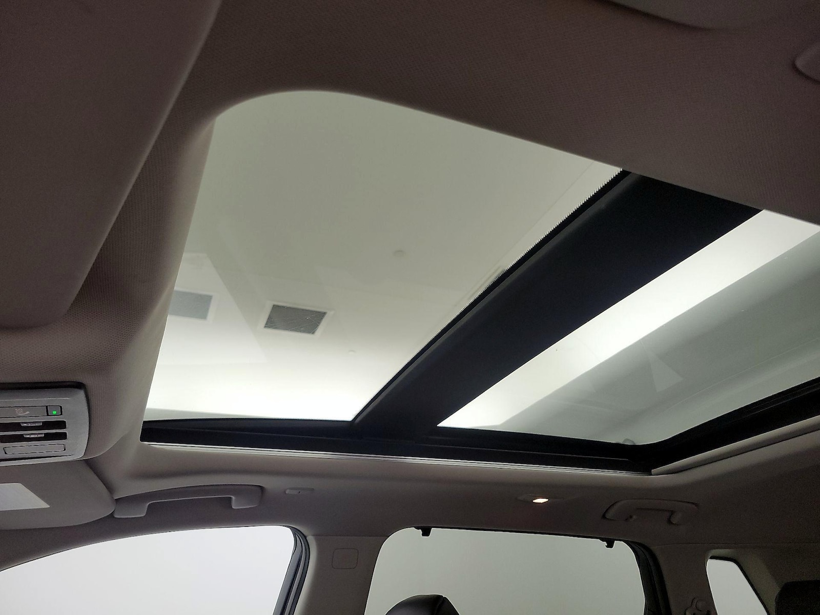 Panoramic Sunroof