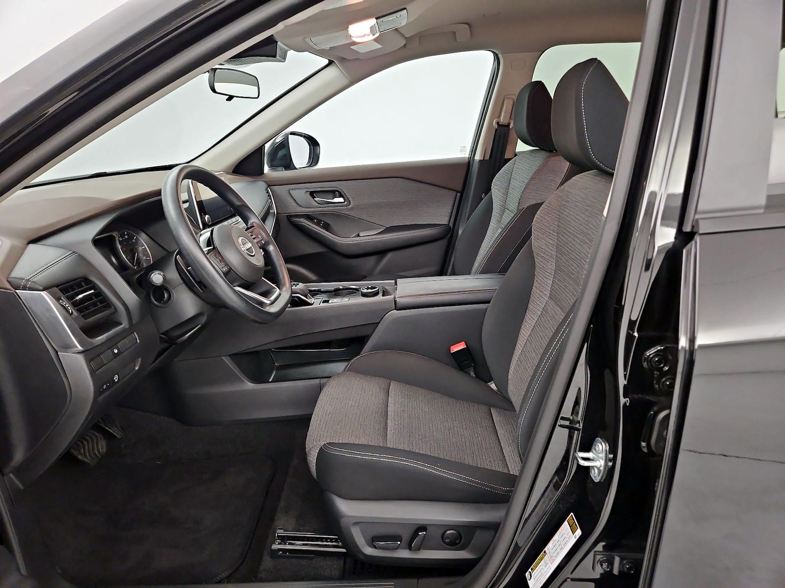 Power Seat(s) & Side Airbags