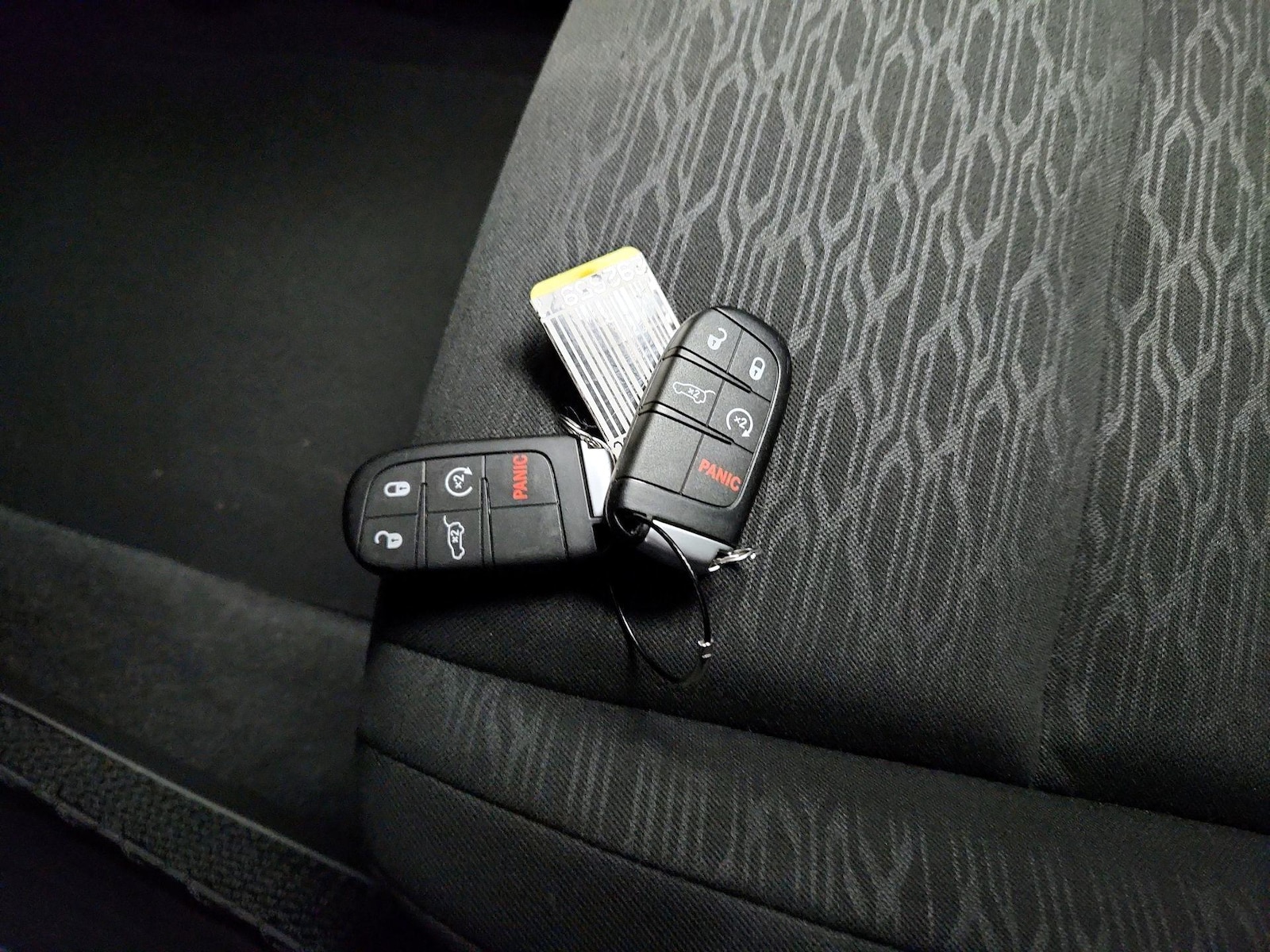 2025 Dodge Durango R/T - Photo 26