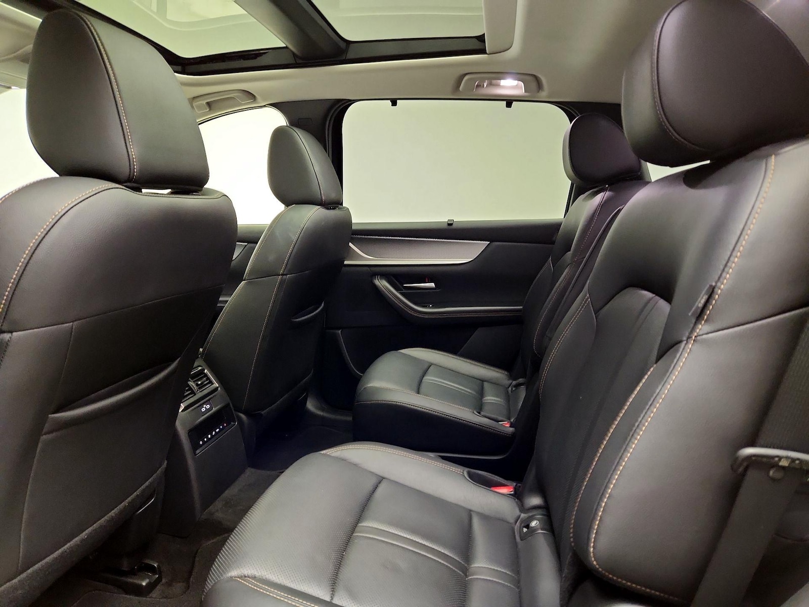 Rear Air Conditioning