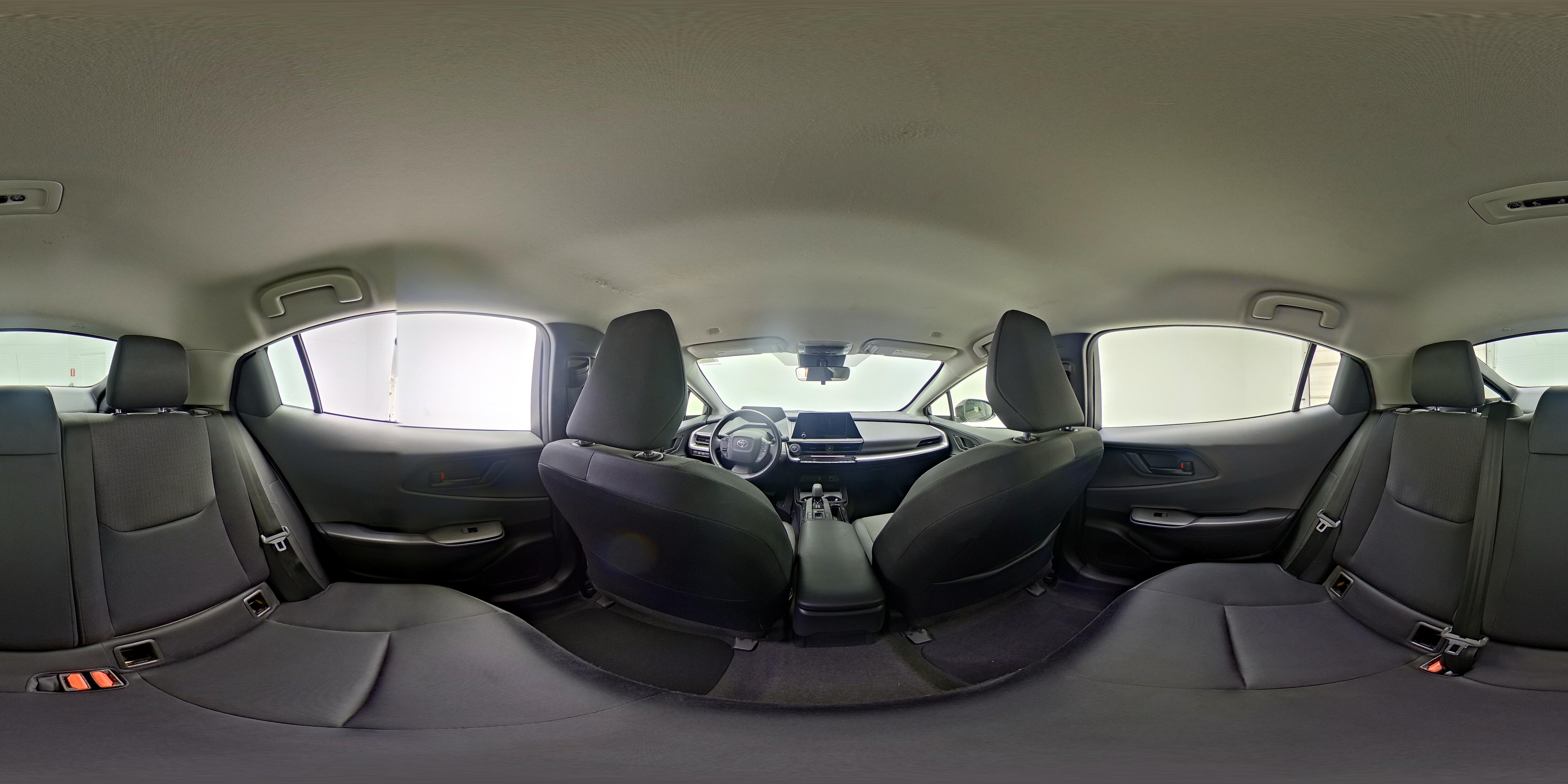 2023 Toyota Prius LE - Photo 26