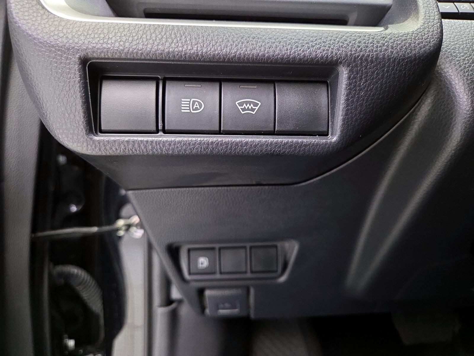 2023 Toyota Prius LE - Photo 14