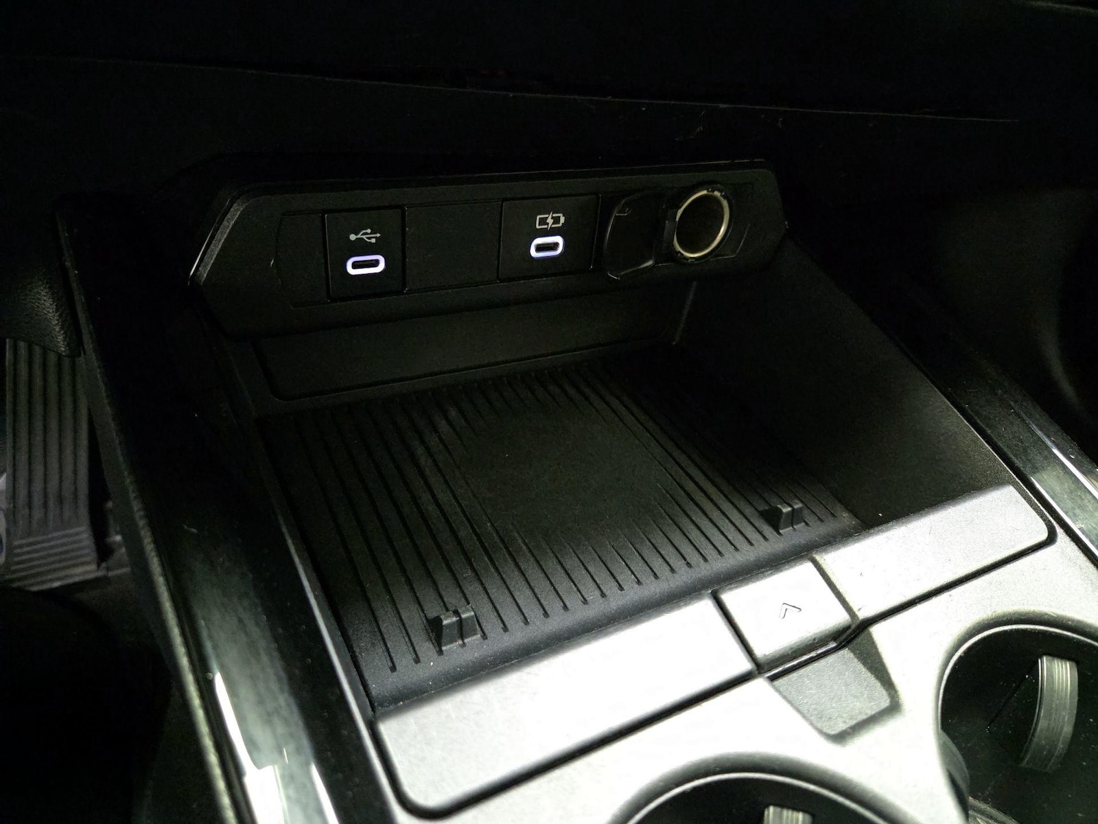 2023 Toyota Prius LE - Photo 20