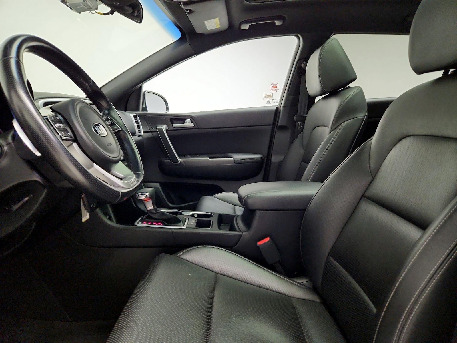 Side Airbags & Leatherette Seats