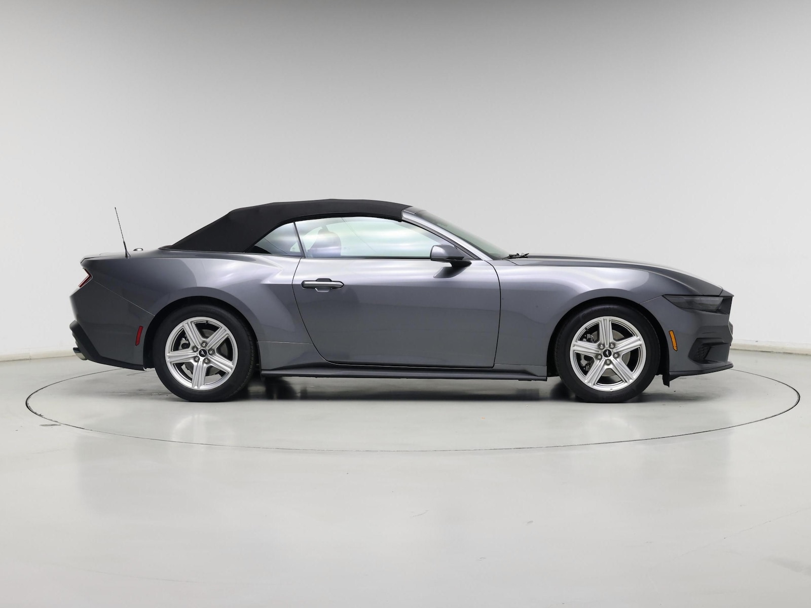 2026 Ford Mustang EcoBoost Premium - Photo 8