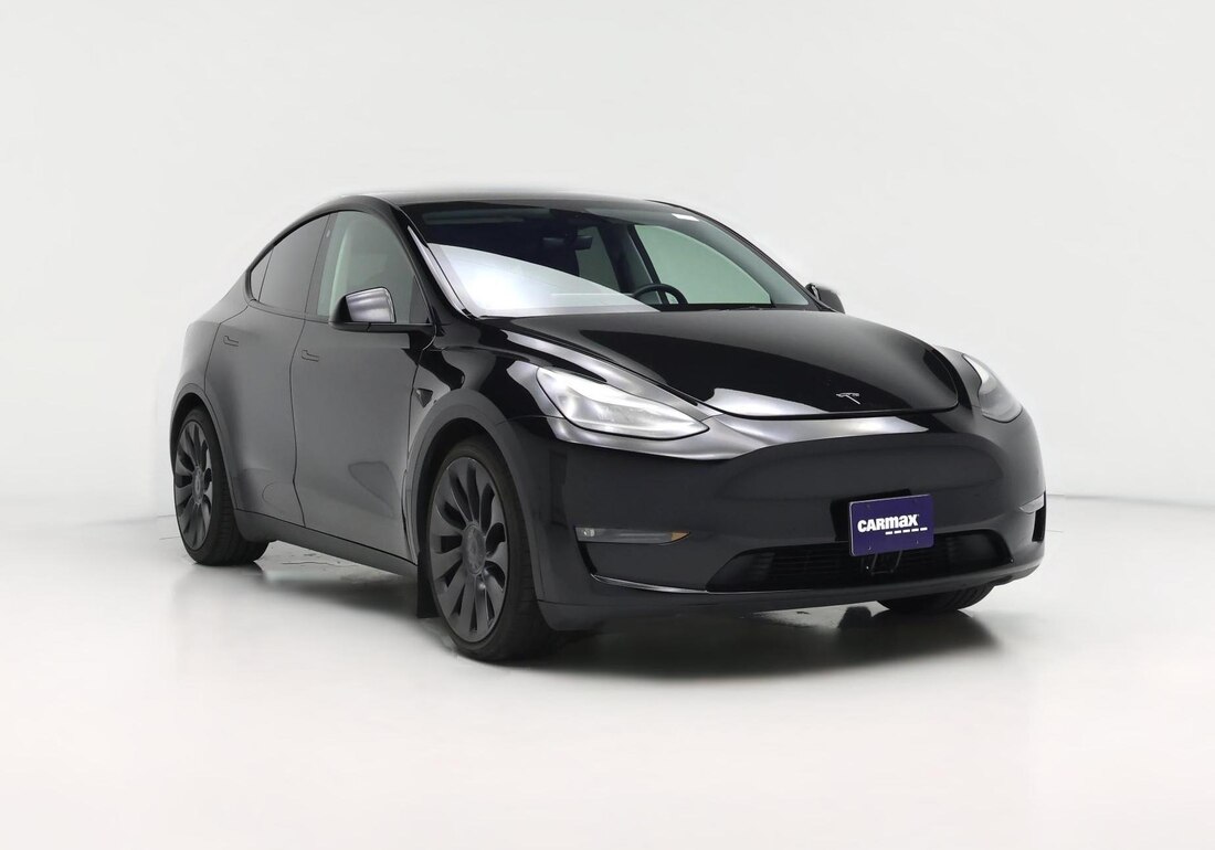 2021 Tesla Model Y Performance All-Wheel Drive in Black — CarMax photo