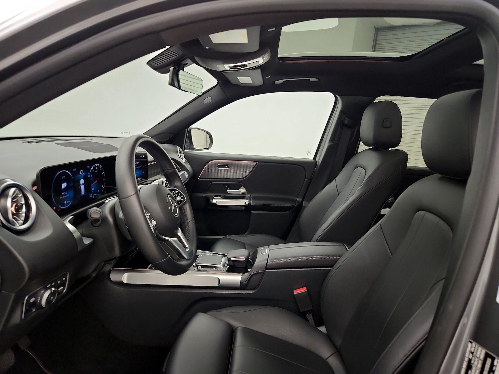 Skylight(s) & Overhead Airbags
