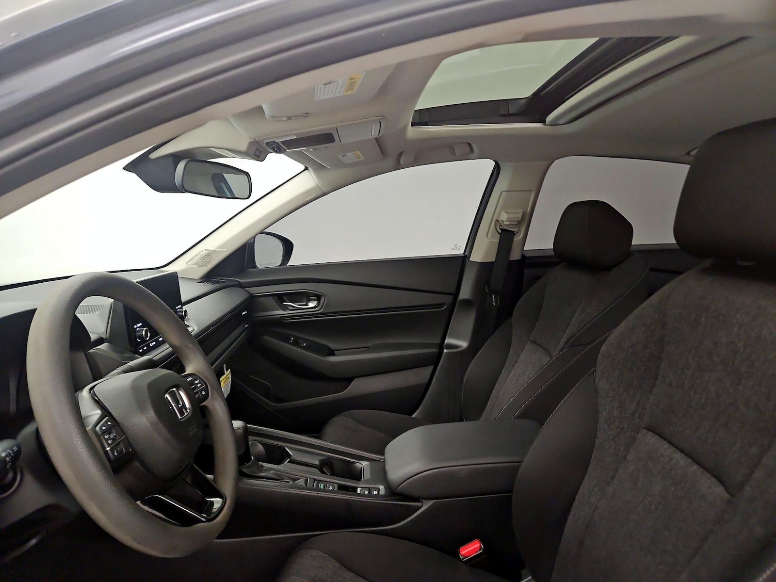 Sunroof(s) & Overhead Airbags