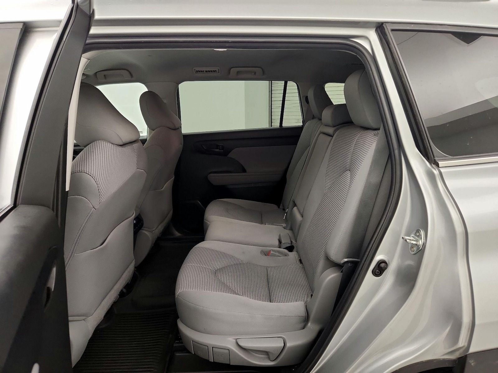 Rear Air Conditioning