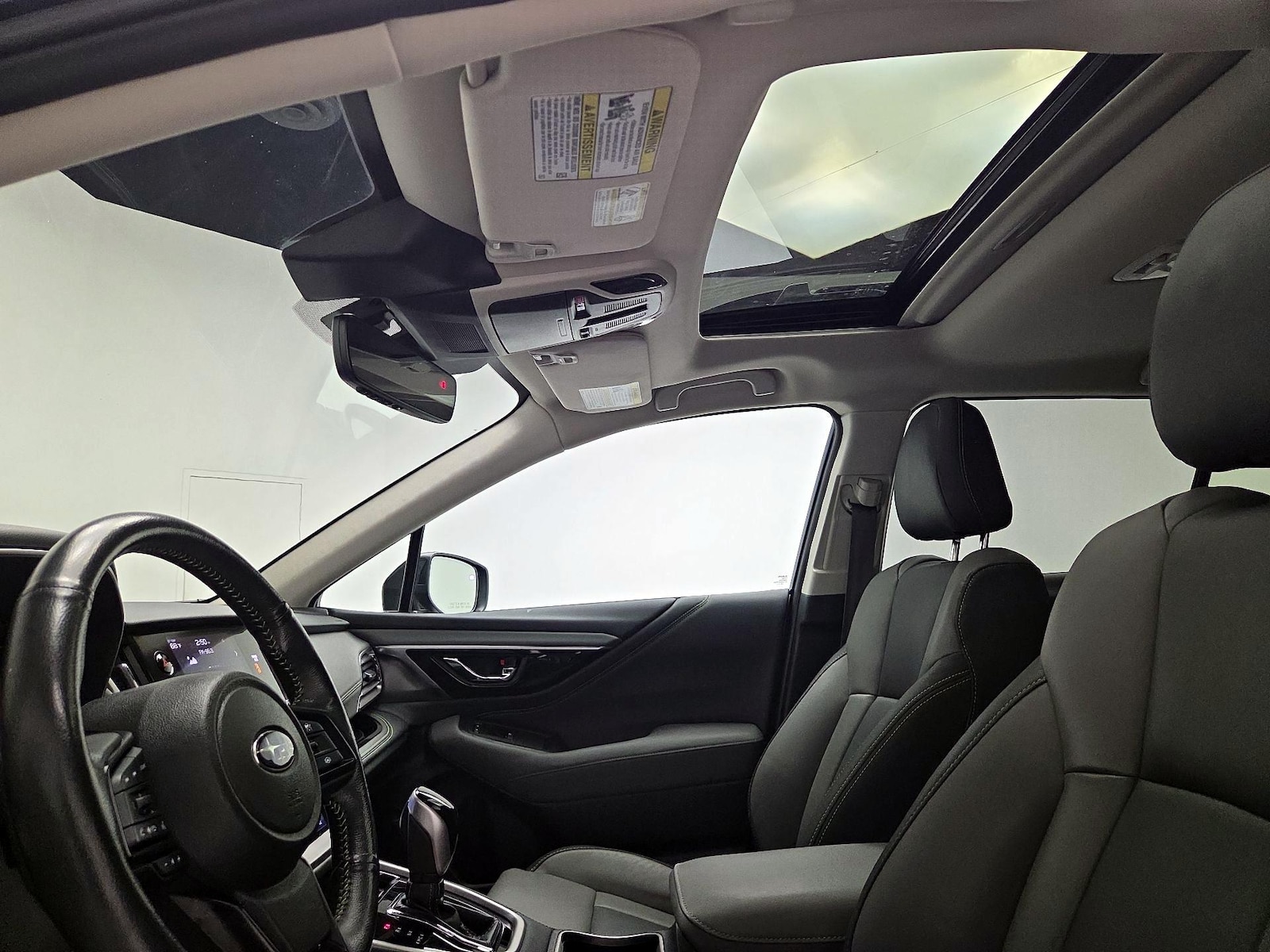 Sunroof(s) & Overhead Airbags