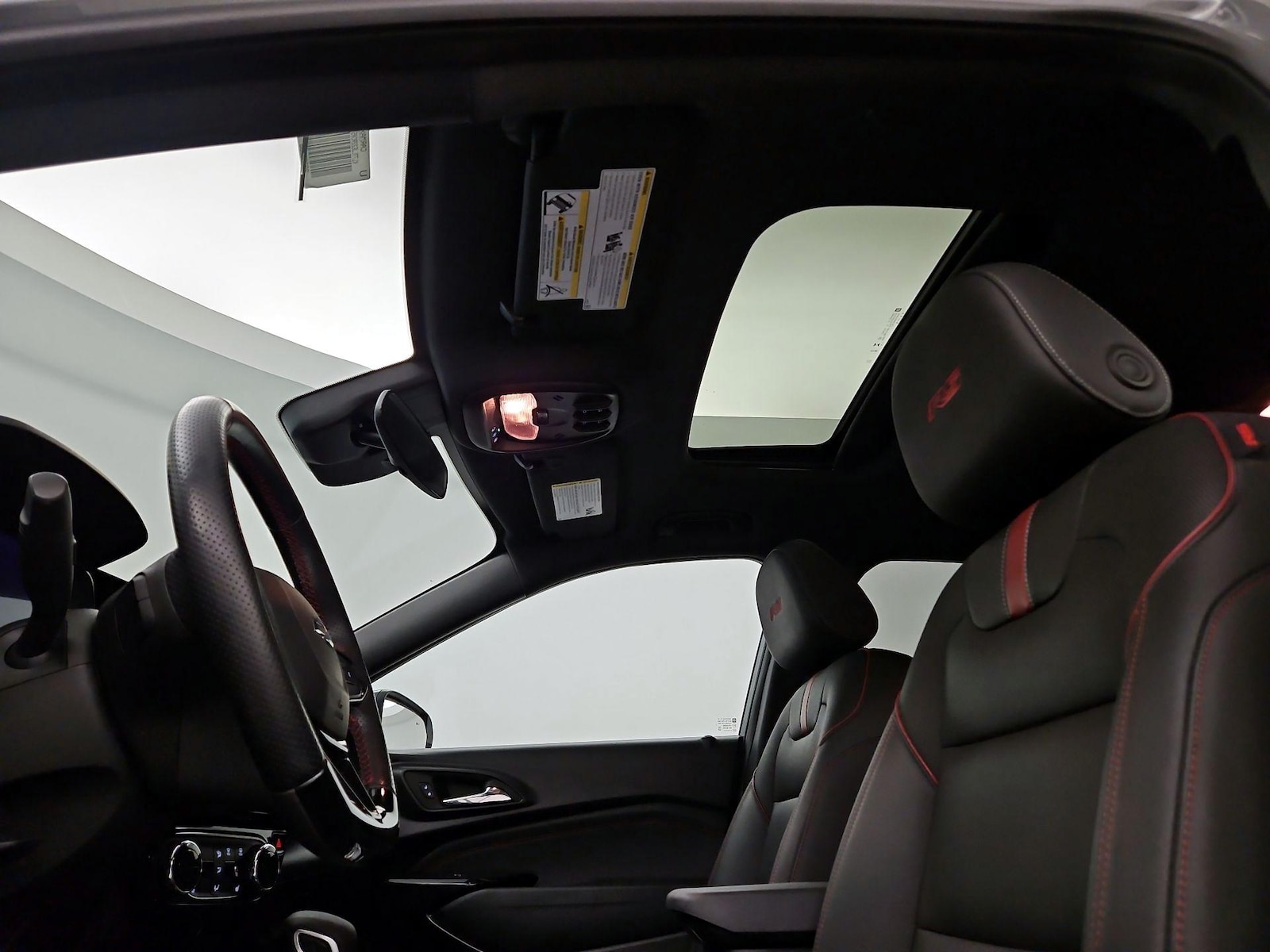 Sunroof(s) & Overhead Airbags