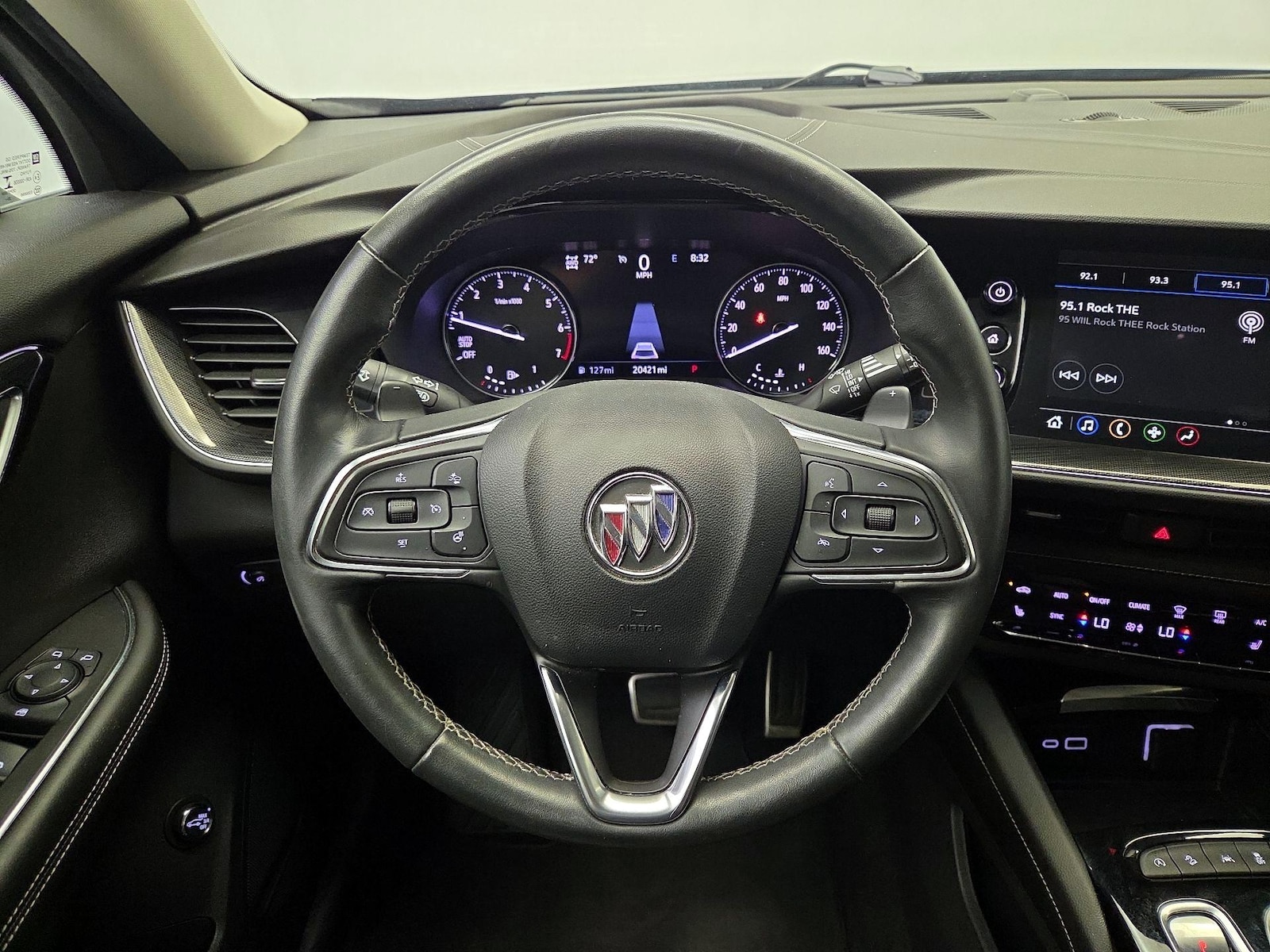 2023 Buick Envision Essence - Photo 11
