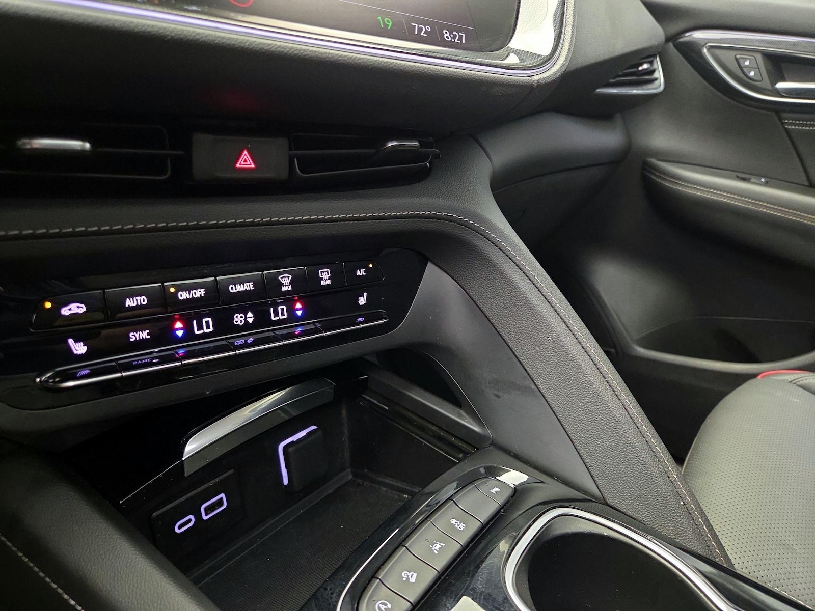 2023 Buick Envision Essence - Photo 17