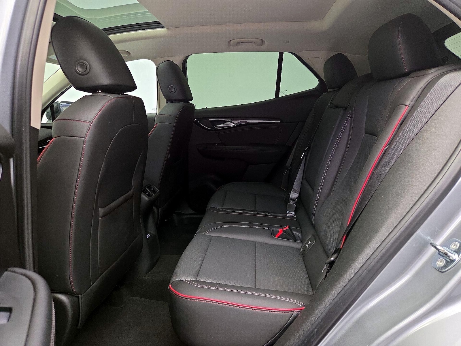 2023 Buick Envision Essence - Photo 21