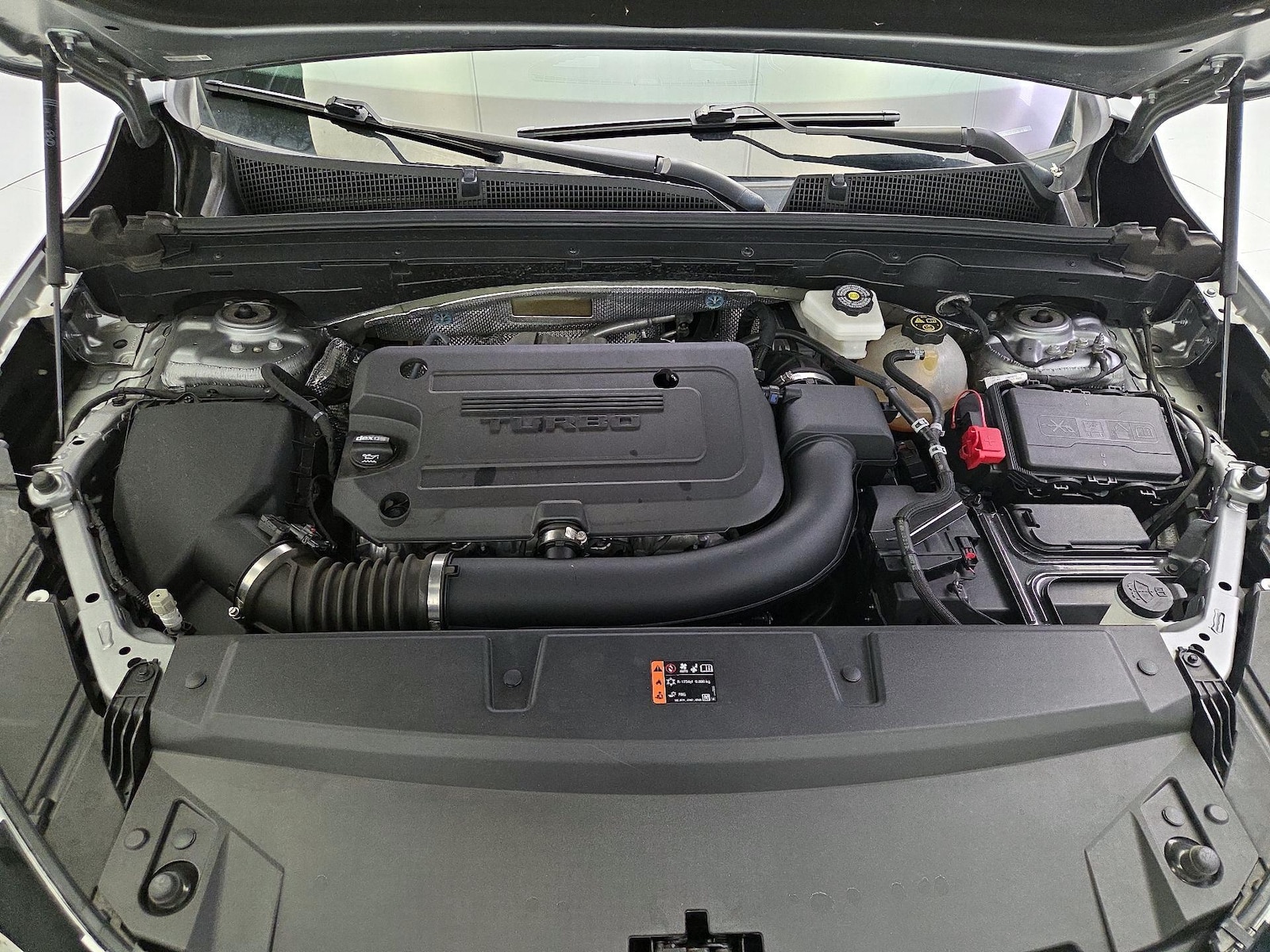 2023 Buick Envision Essence - Photo 23