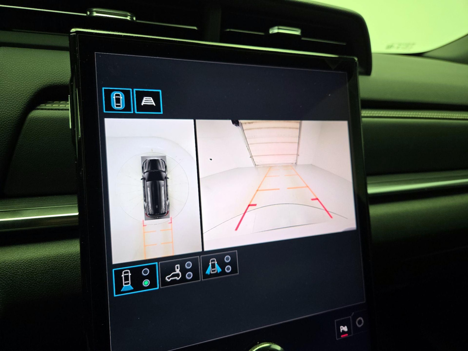 2026 GMC Terrain Elevation - Photo 15