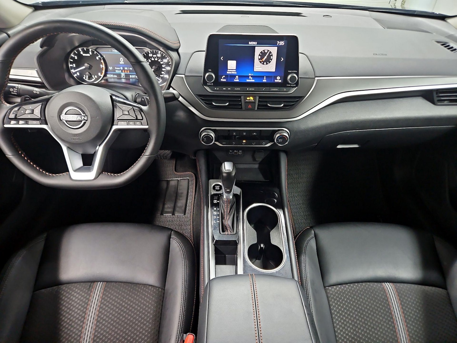 Apple CarPlay® & Android Auto™