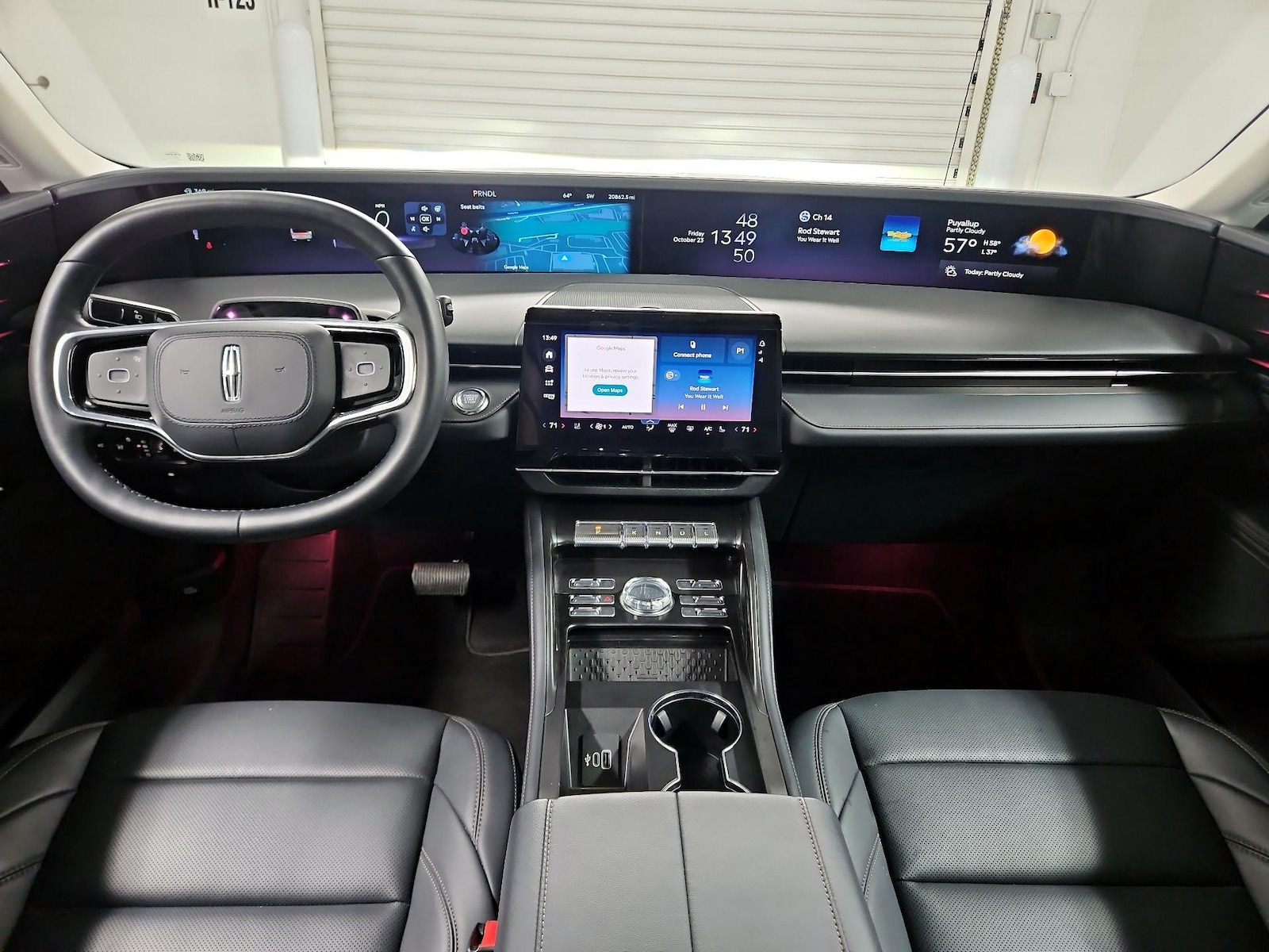 Apple CarPlay® & Android Auto™