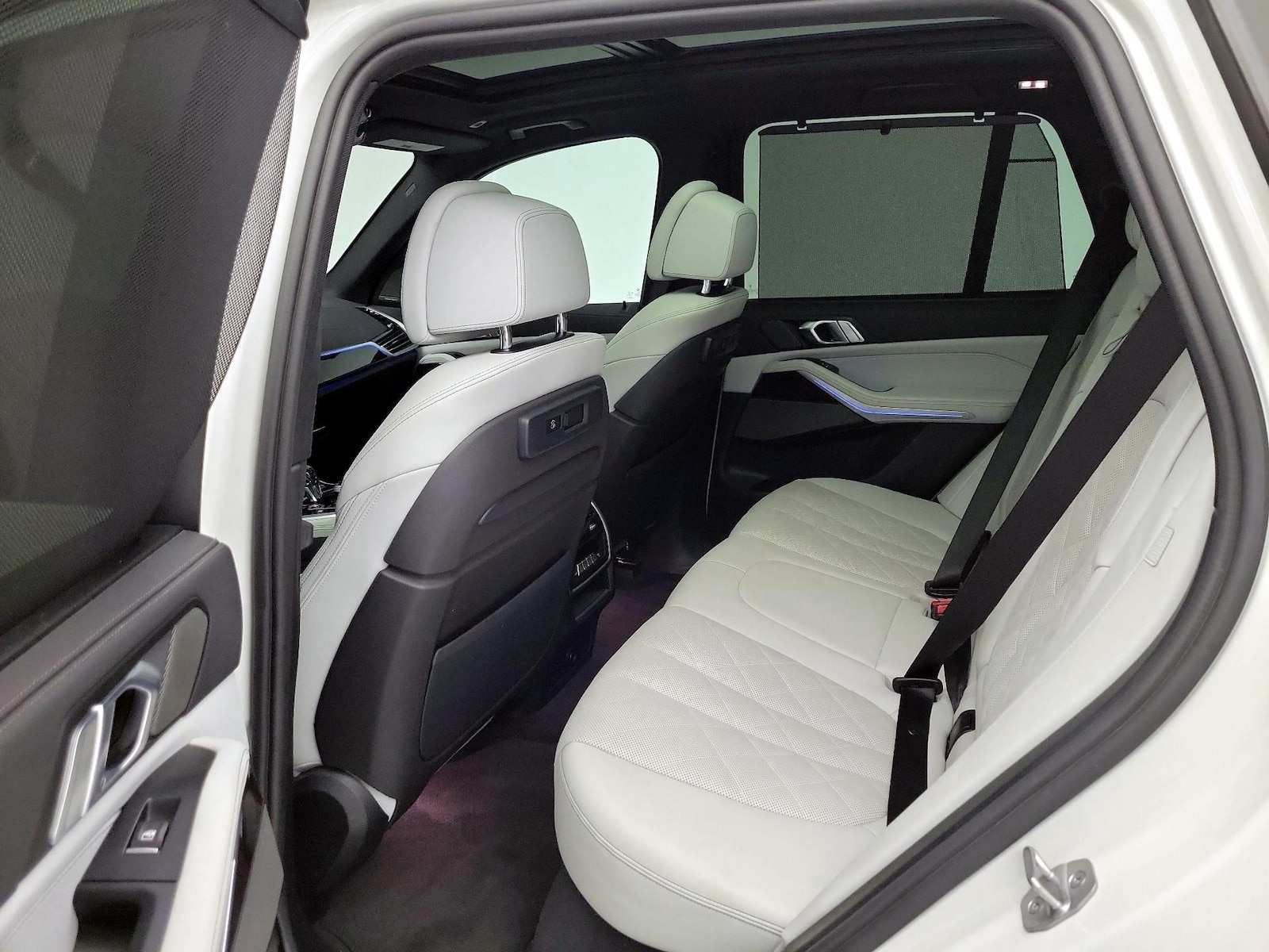 Rear Air Conditioning