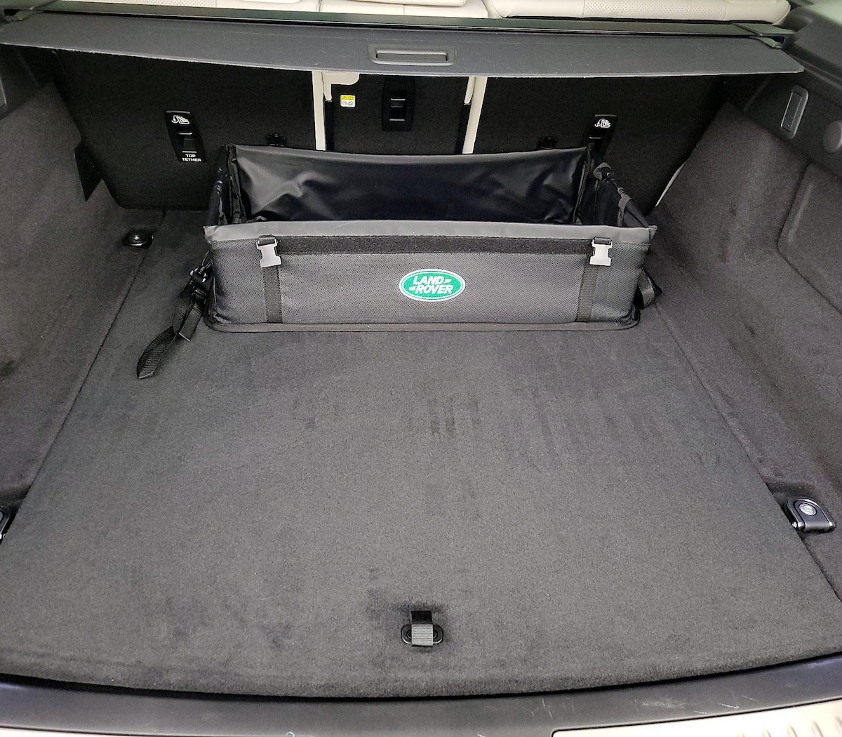 Trunk/Cargo (Seats Up)