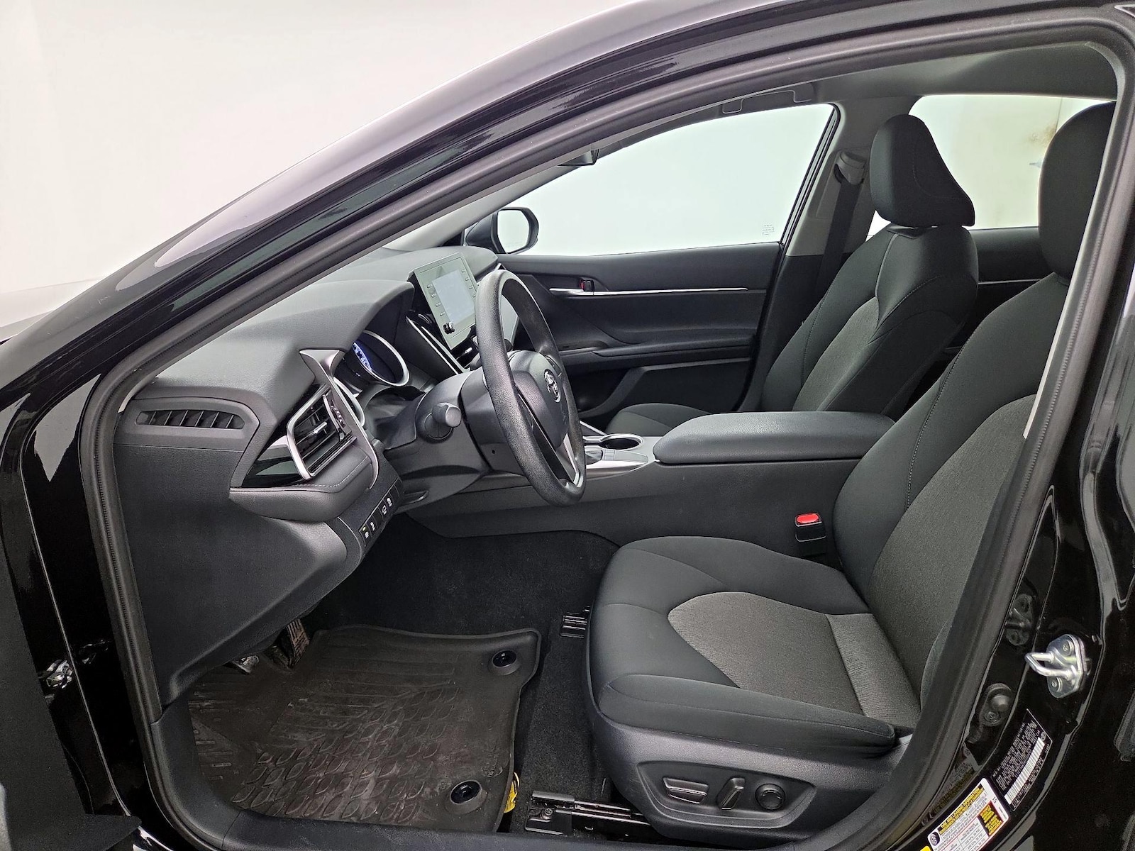 Power Seat(s) & Side Airbags