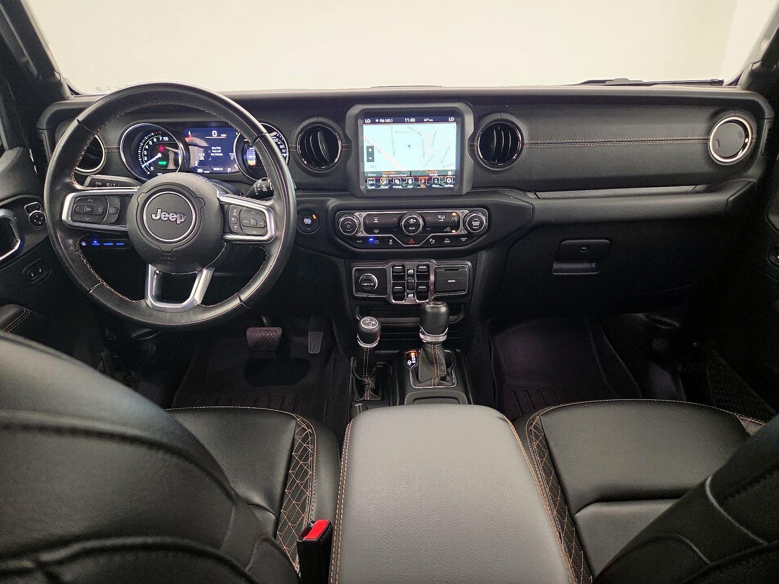 Apple CarPlay® & Android Auto™