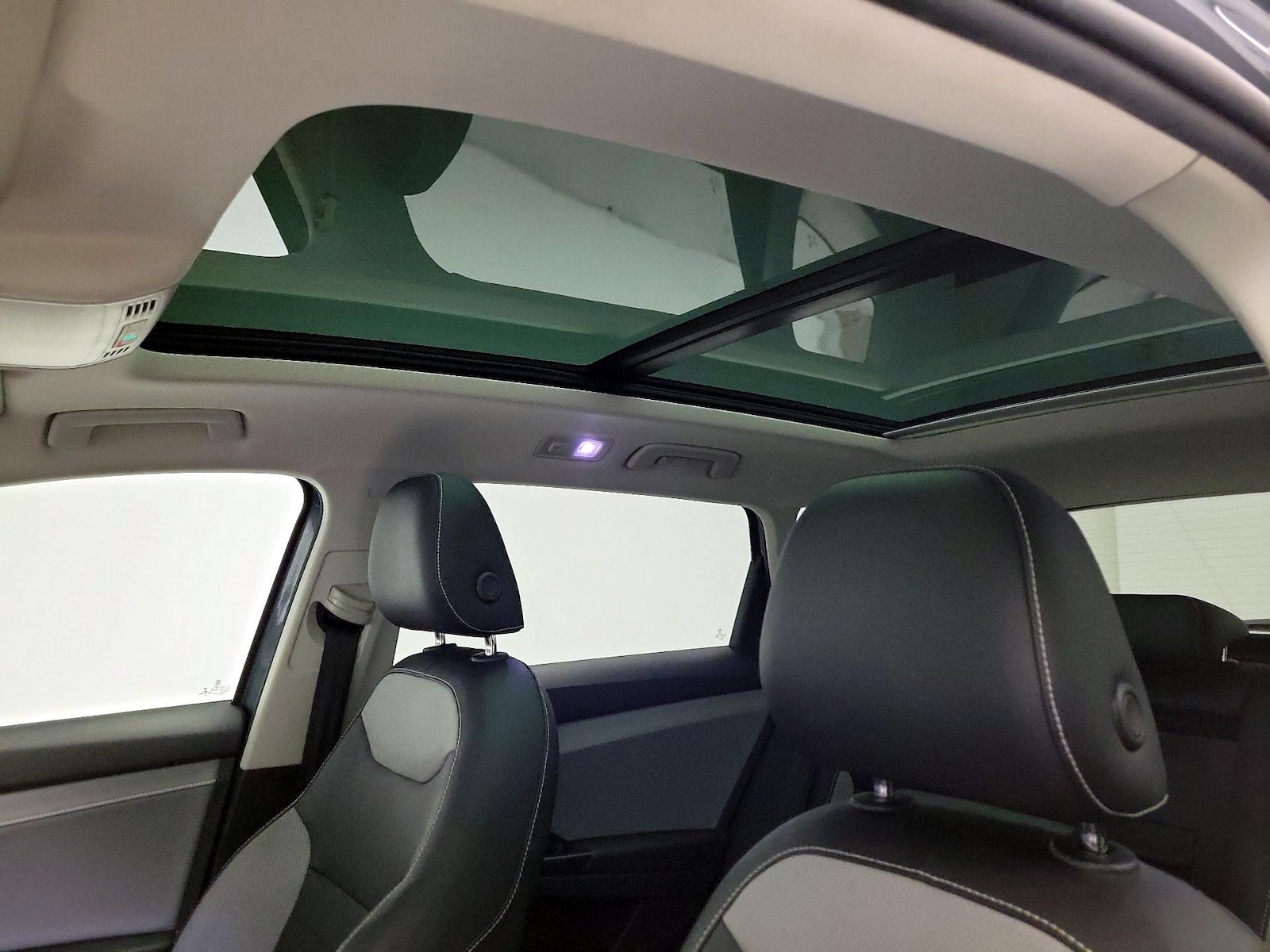 Panoramic Sunroof