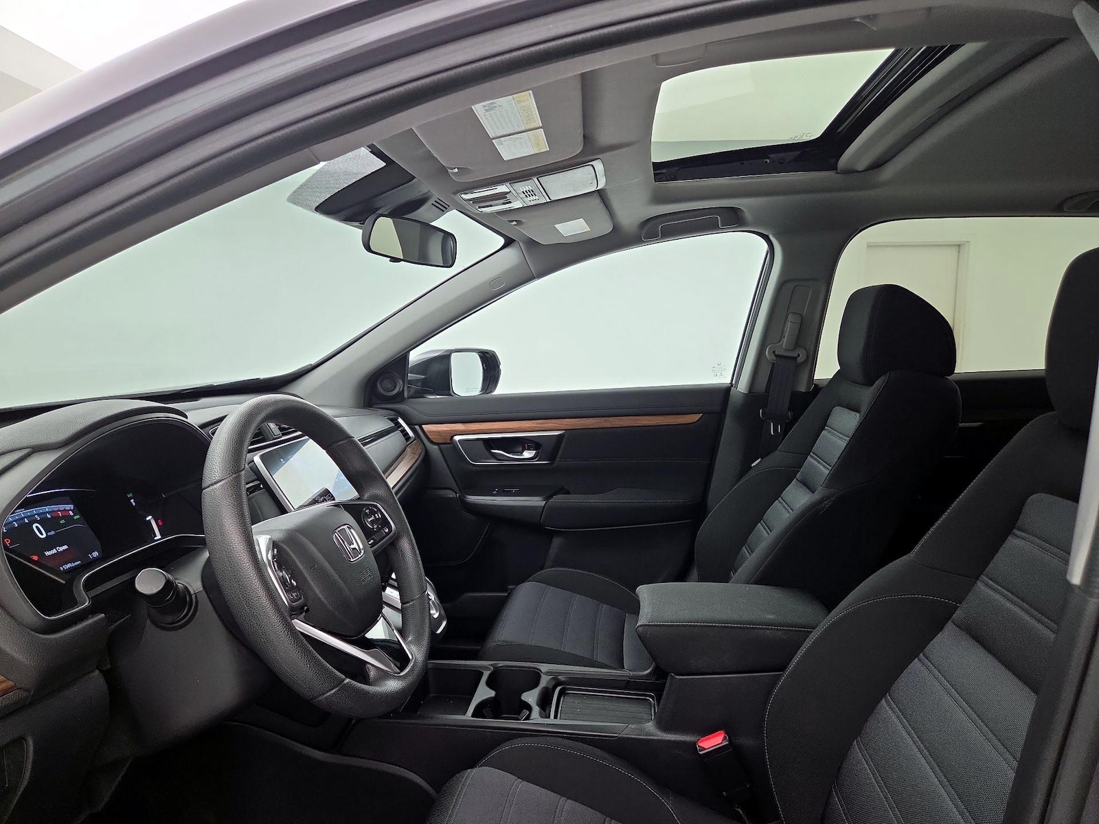 Sunroof(s) & Overhead Airbags