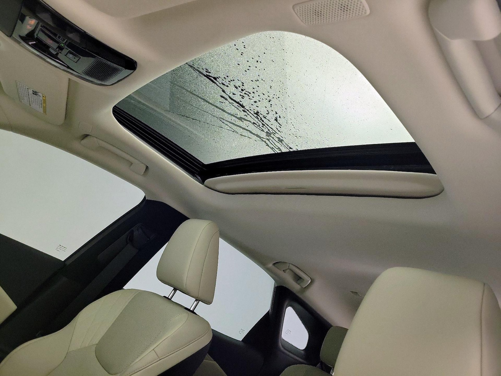 Sunroof(s) & Overhead Airbags