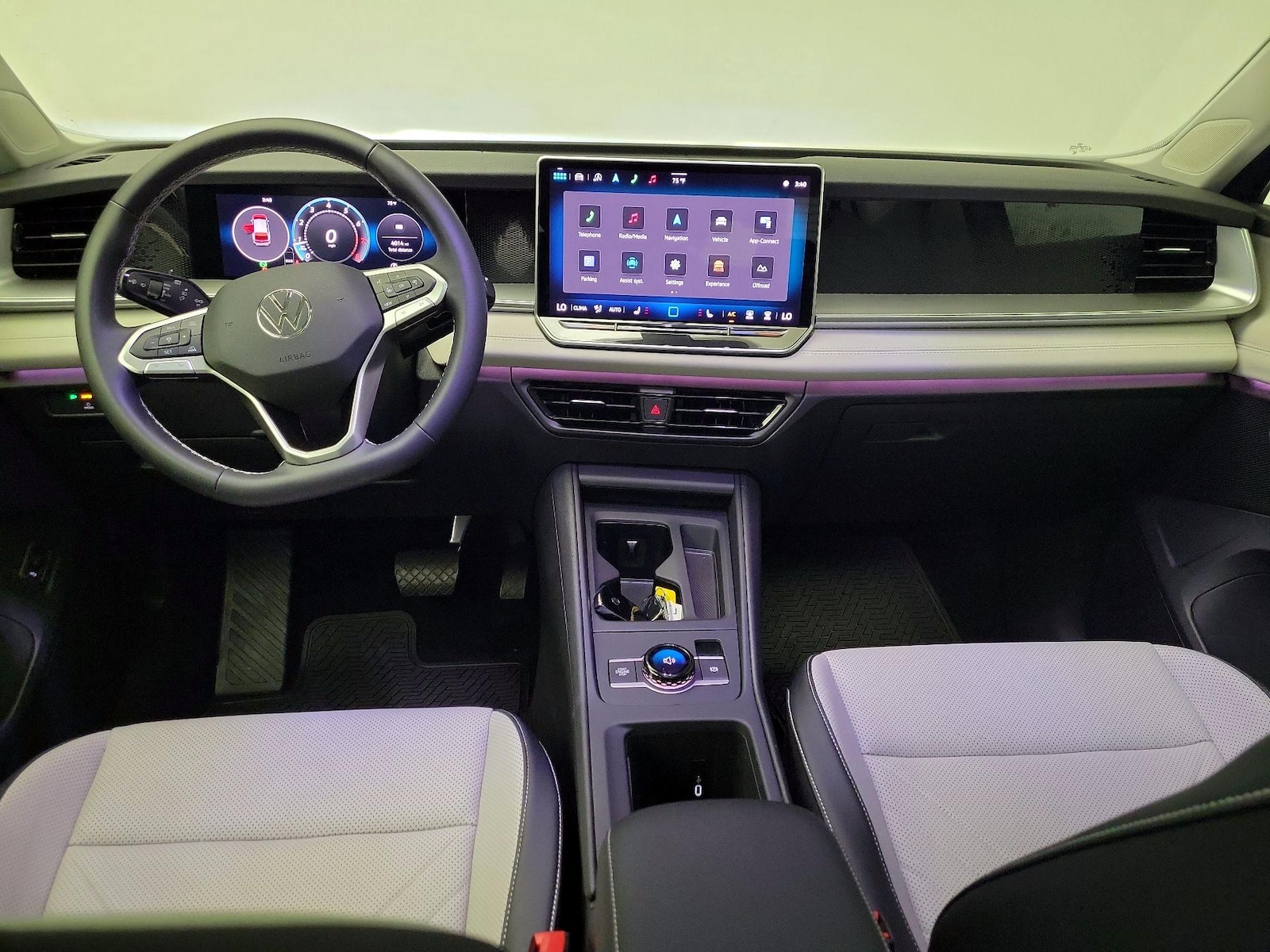 Apple CarPlay® & Android Auto™
