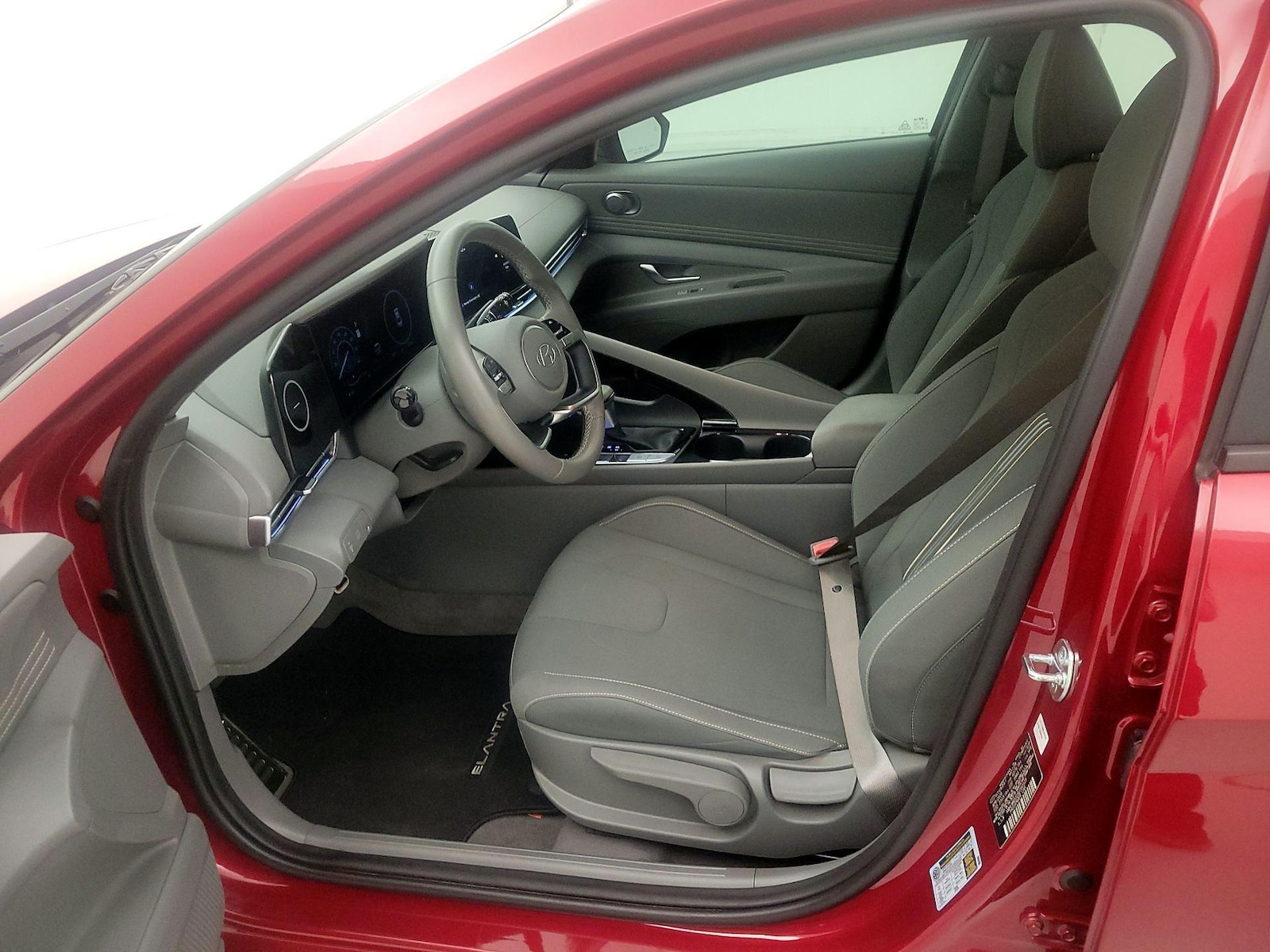 2025 Hyundai Elantra Blue - Photo 12