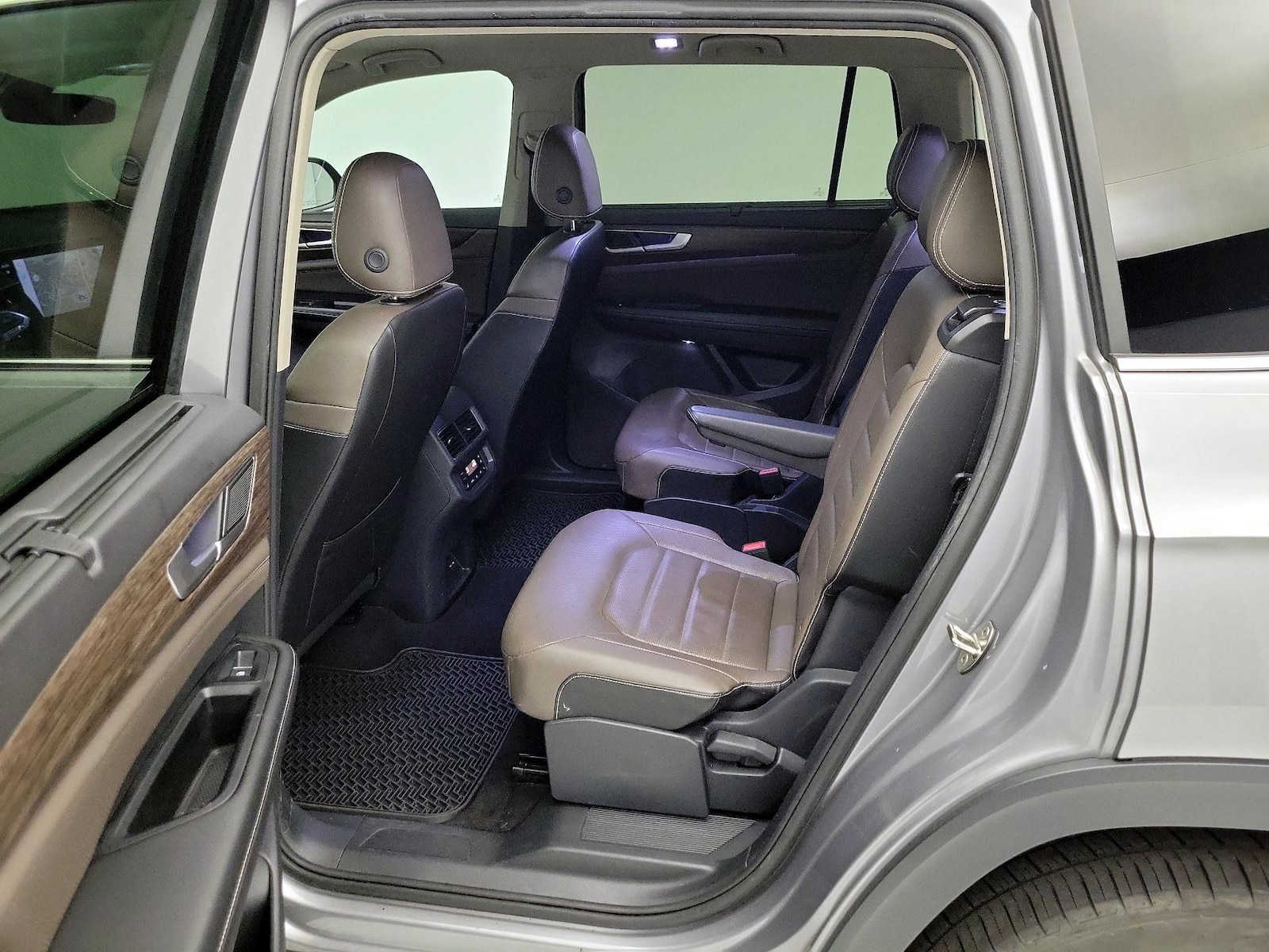 Rear Air Conditioning
