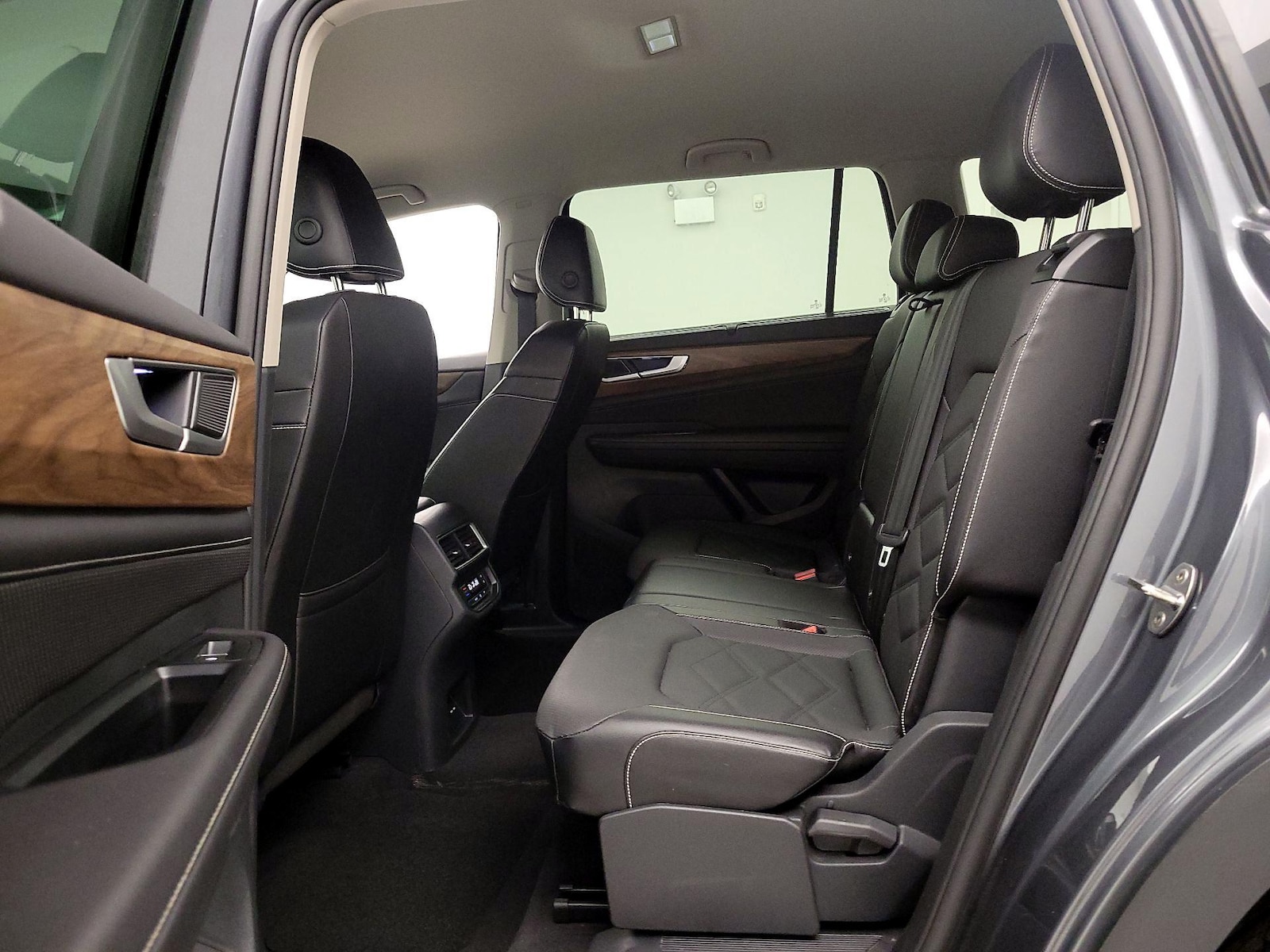 Rear Air Conditioning