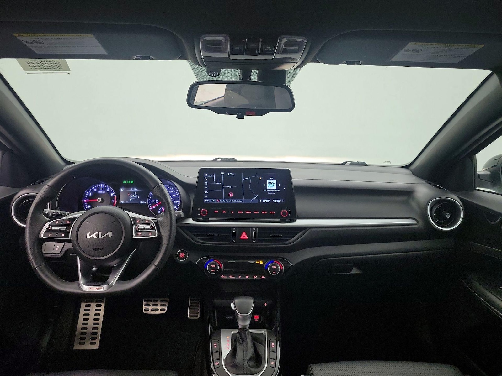 Apple CarPlay® & Android Auto™