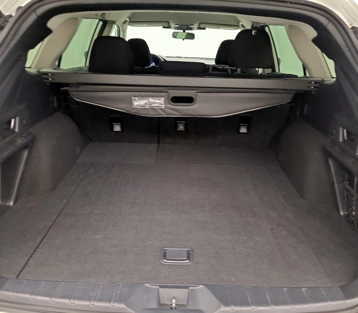 Trunk/Cargo (Seats Up)